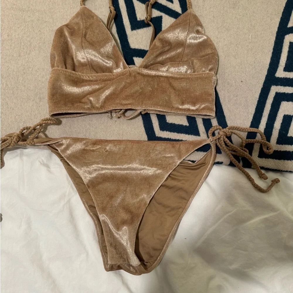 Frankies Gold Velvet bikini 2017